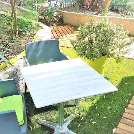 Otel Les Jardins De Bormes, Sauna & Jacuzzi 3*
