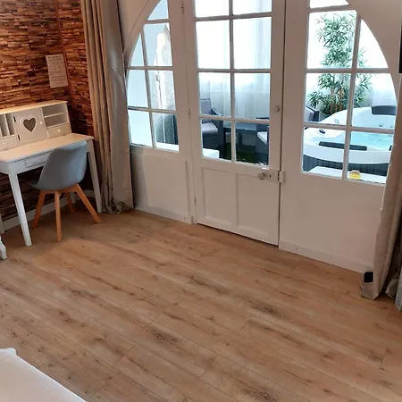Les Jardins De Bormes, Sauna & Jacuzzi Otel Bormes-les-Mimosas