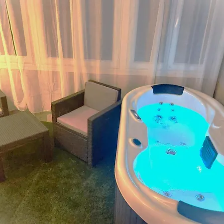 Les Jardins De Bormes, Sauna & Jacuzzi 3* Bormes-les-Mimosas