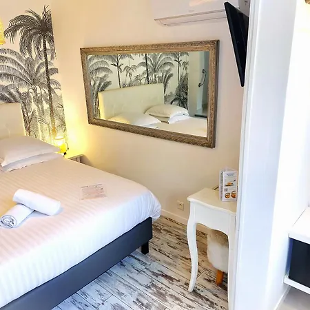 Hotel Les Jardins De Bormes, Sauna & Jacuzzi 3*